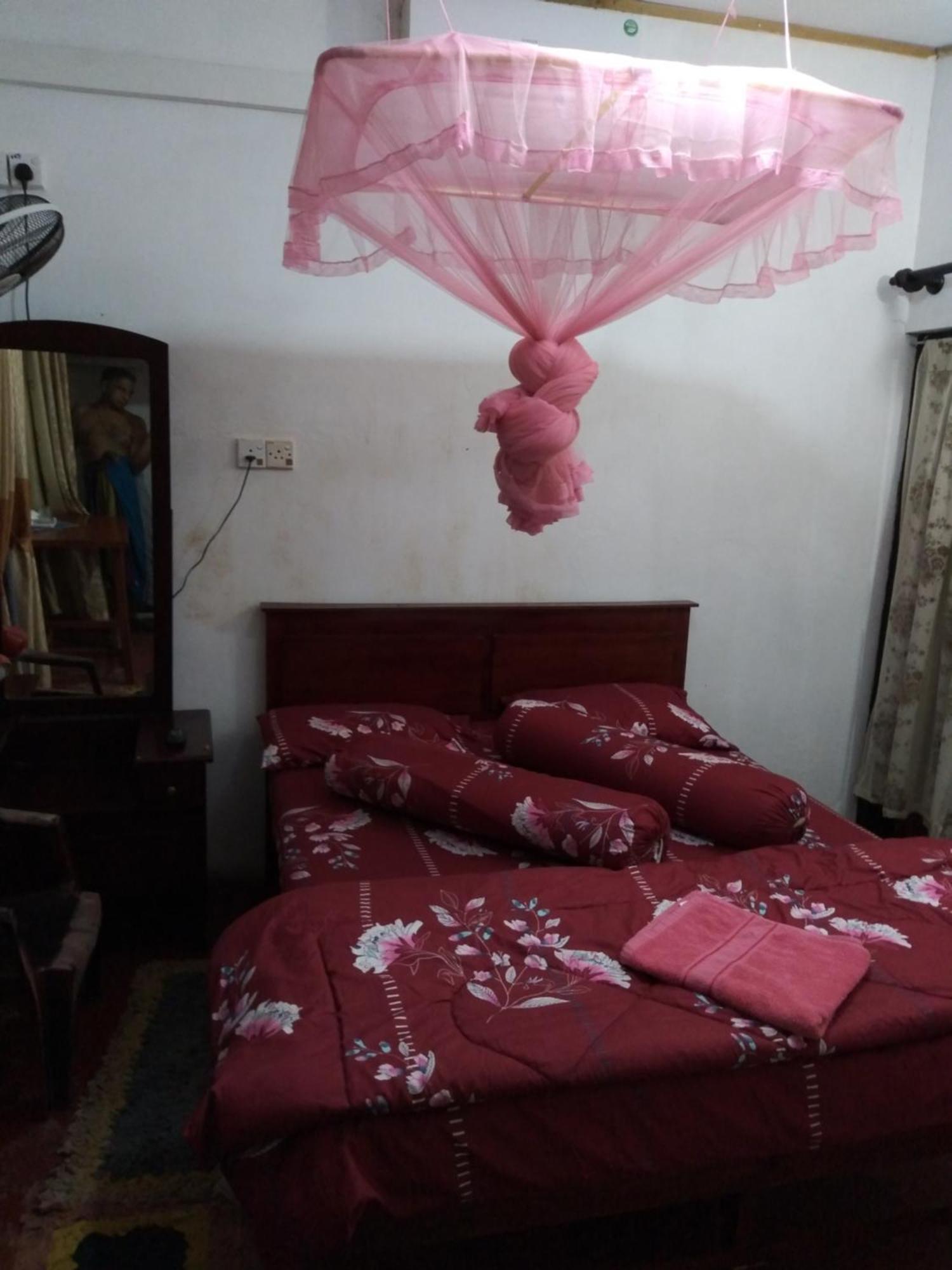 Suriya Ocean Villa Wadduwa Exteriér fotografie